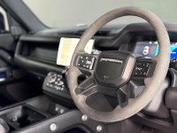 LAND ROVER DEFENDER 90